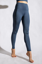 Load image into Gallery viewer, Silky Compression Yoga Pants
